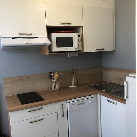 Appartamento 25m2 Avec Parking Et Balcon Centre Aix-les-Bains