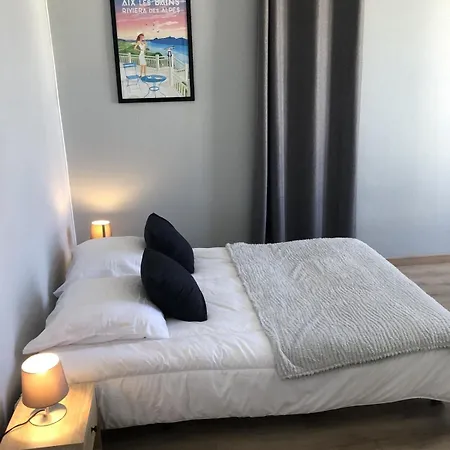 25m2 Avec Parking Et Balcon Centre Apartamento