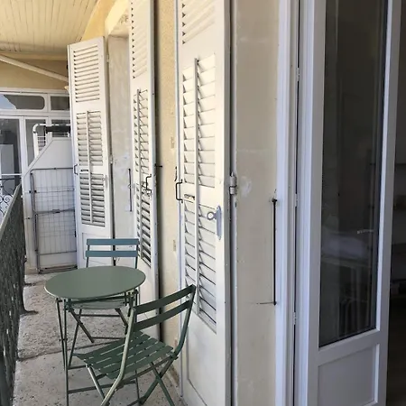 25m2 Avec Parking Et Balcon Centre Apartamento *