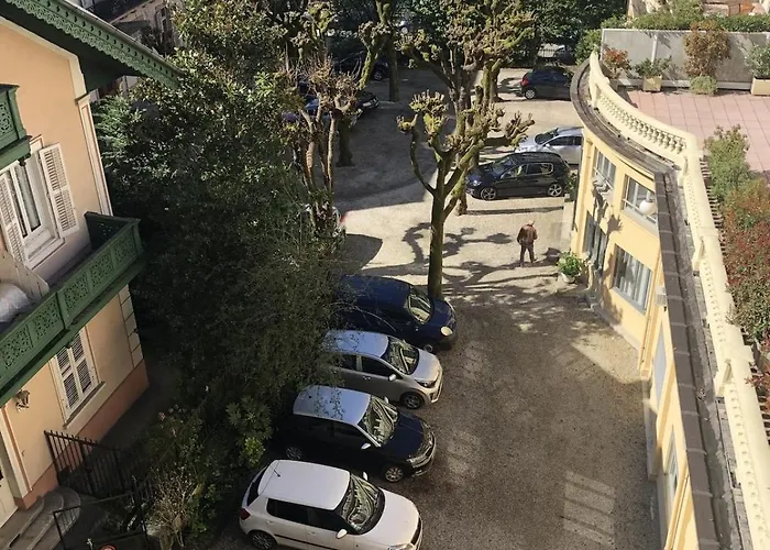 25m2 Avec Parking Et Balcon Centre *